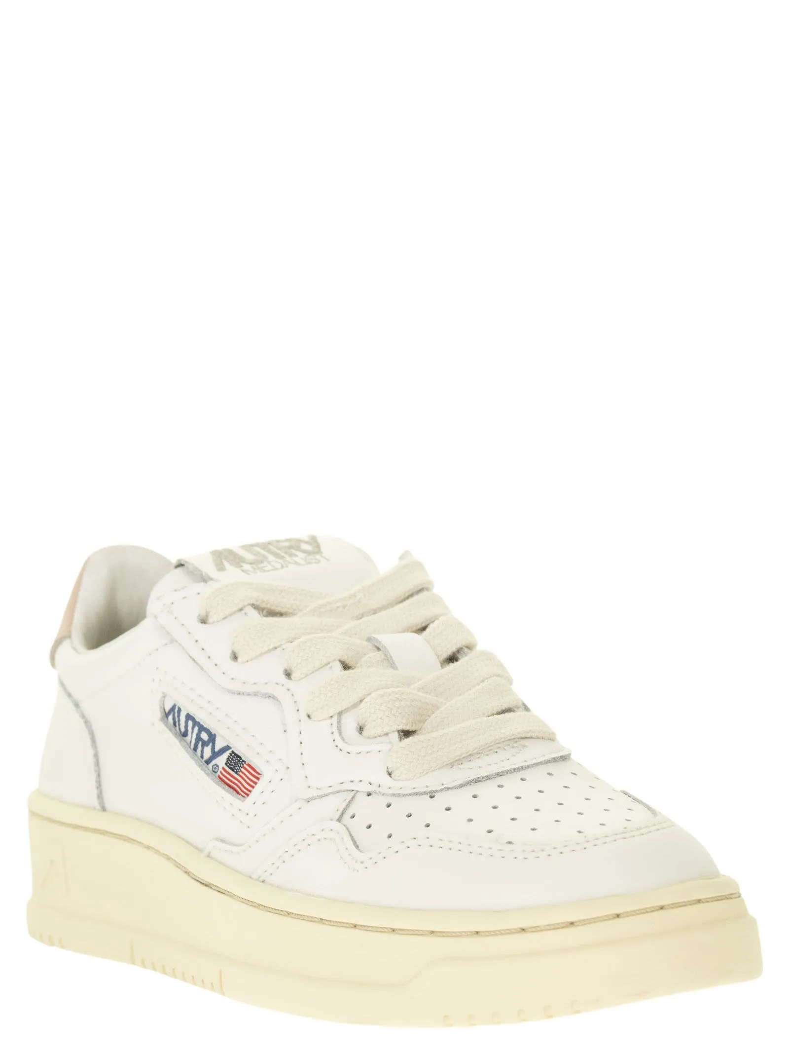 MEDALIST LOW – Leather Sneakers