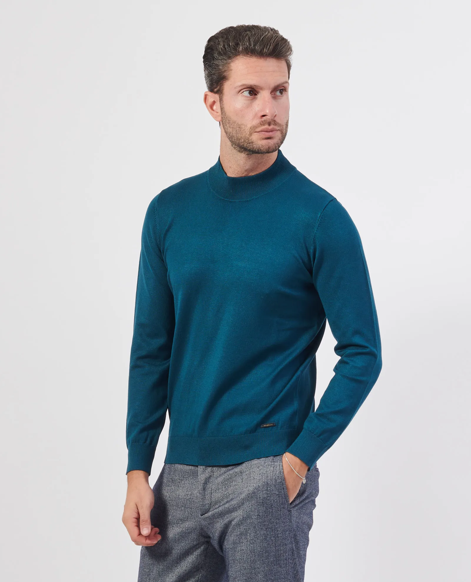 SETTE/MEZZO      Maglione uomo Settemezzo basic con costine