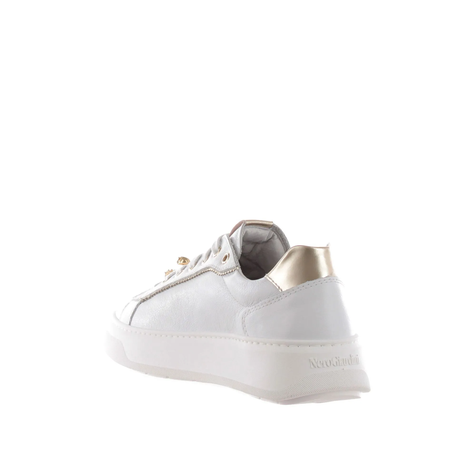 Sneaker in pelle con pietre